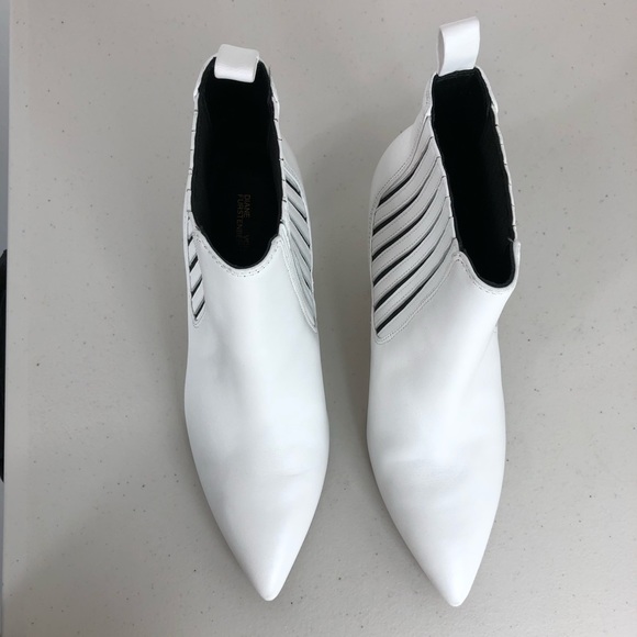 Diane Von Furstenberge  white bootie shoes Sz 6.5 - Picture 2 of 8